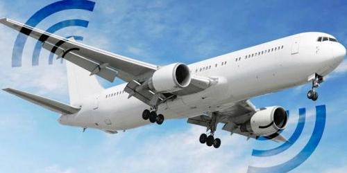 剛過零點東航乘客集體開手機，坐飛機也能用手機采購鋁型材啦！